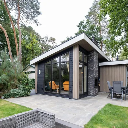 Stylish Near Veluwe, Cleaning Included * Хундерло