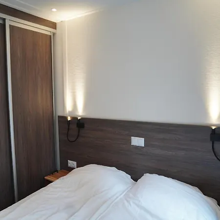Stylish Near Veluwe, Cleaning Included * Хундерло