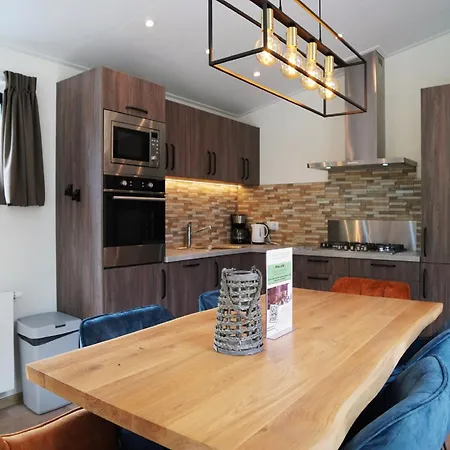 Stylish Near Veluwe, Cleaning Included * Хундерло